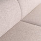 Eetkamerbank Sorrobon Cayenne in beige stof, close-up detail.