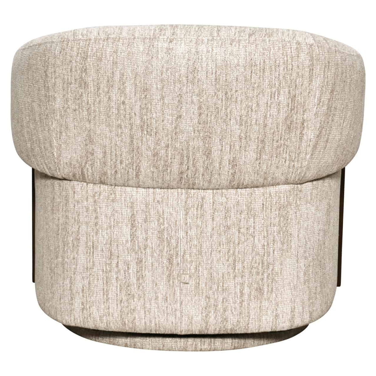 Luxe lounge stoel Marina met zachte stoffen bekleding en draaibaar ontwerp.