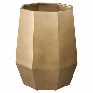 Grote bronzen gouden plantenbak met geometrisch ontwerp.